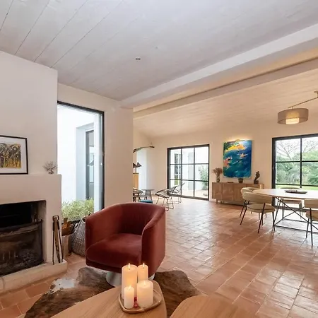 Maison Galerie Dans Un Jardin De 1200m2 Le Bois-Plage-en-Ré